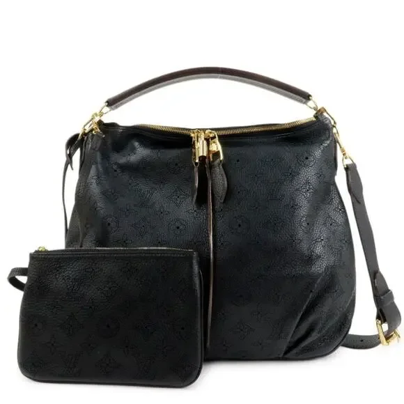 💎✨STUNNING✨💎AUTHENTIC Louis Vuitton Monogram Mahina Selene PM Shoulder Bag - Picture 2 of 15